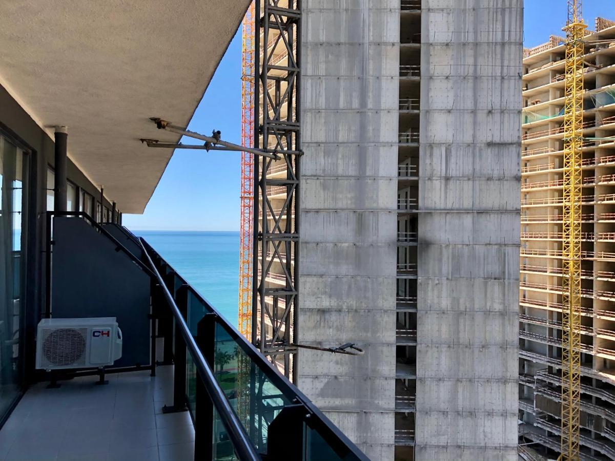 Batumi Orbi Beach Tower 外观 照片